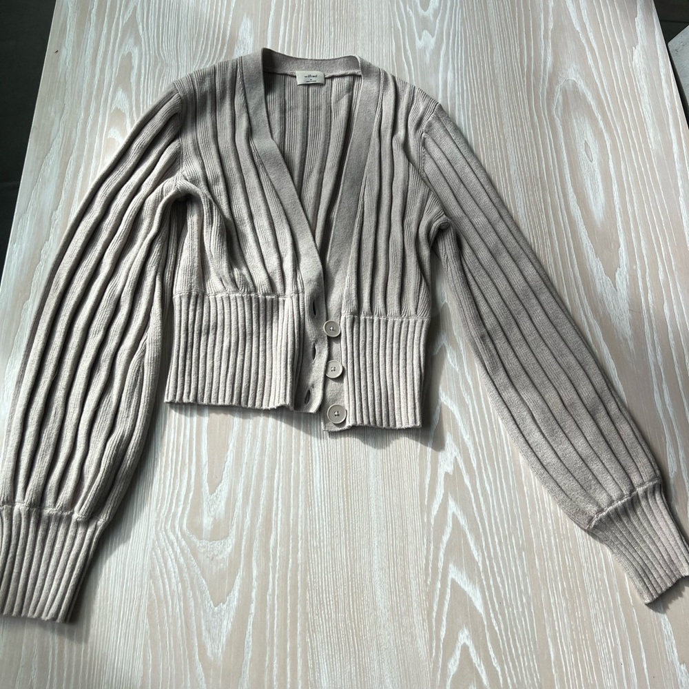Aritzia Wilfred Cardigan